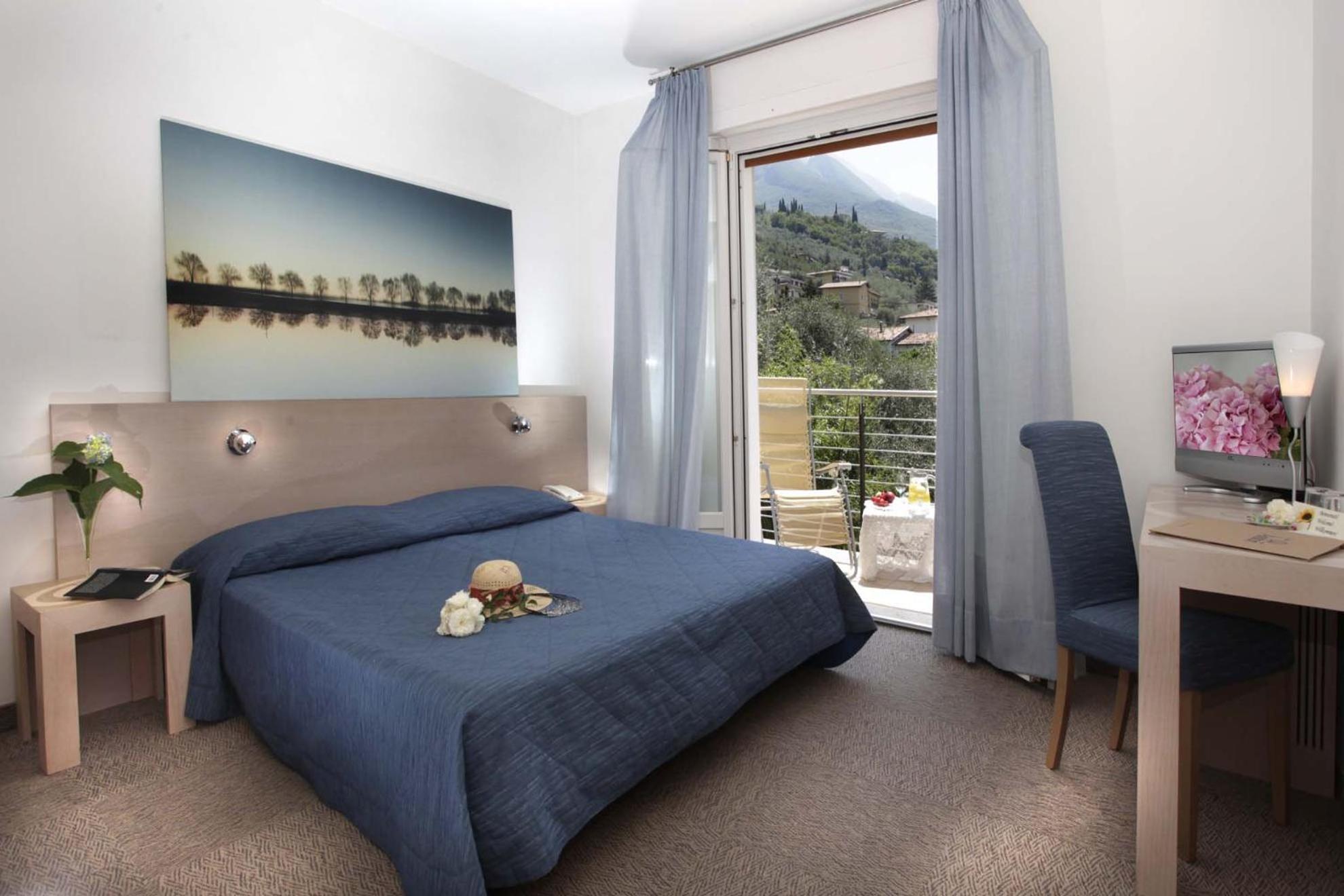 Eco Hotel Ariston 马尔切西内 外观 照片
